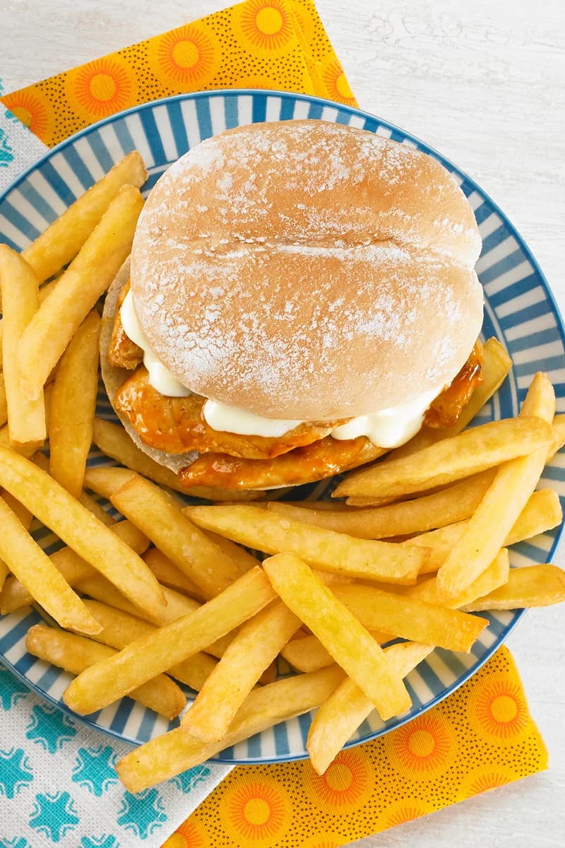 Picture of Kids Burger & Chips