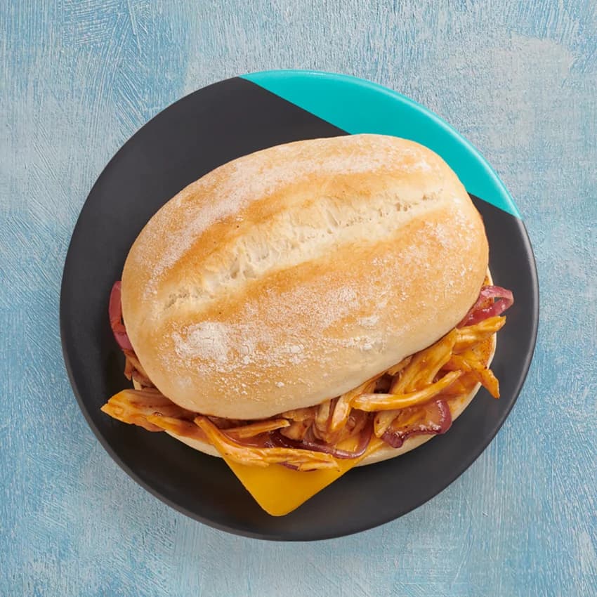 Picture of Pulled Chicken & Cheese Burger